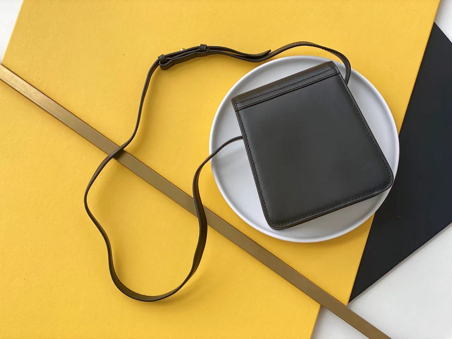 Saint Laurent Kaia North/South Satchel Bag In Vegetable Tanned Black Material With Gold Hardware For Women 0425020820