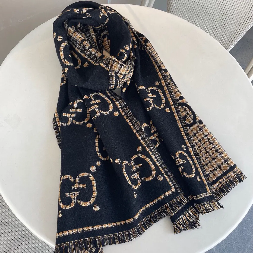 Gucci Unisex Check GG Wool Scarf-Black 6600254G3861066