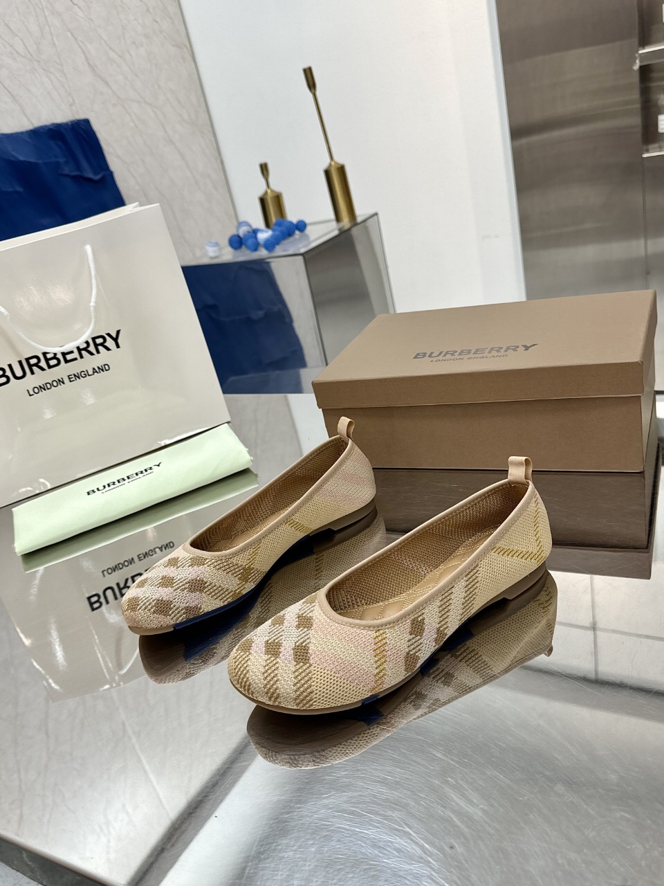 Luxury fashion classic versatile sandals 1024061820