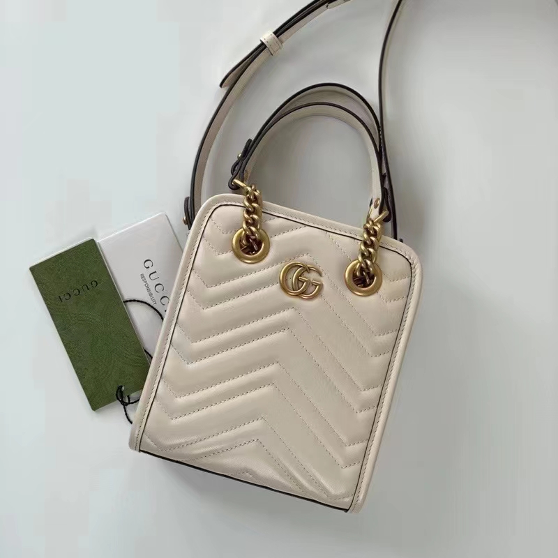 Gucci Women GG Marmont Matelassé Mini Bag White Chevron Leather Double G