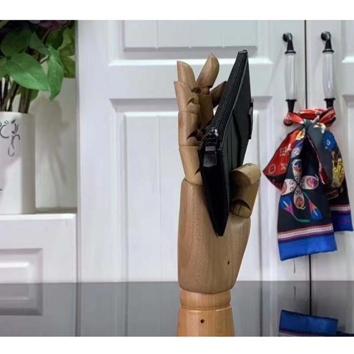 Louis Vuitton LV Unisex Coin Card Holder Black Cowhide Leather 4 Card Slots