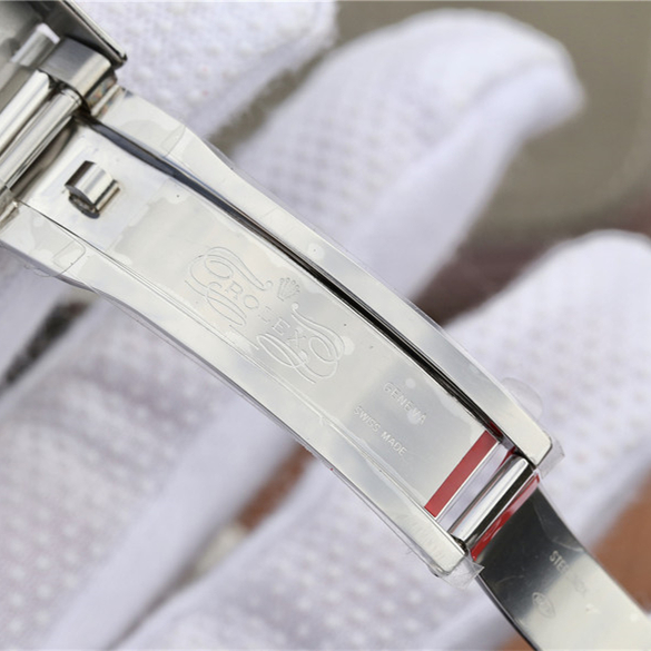 Rolex GMT-Master II PEPSI Blue Dial 40mm