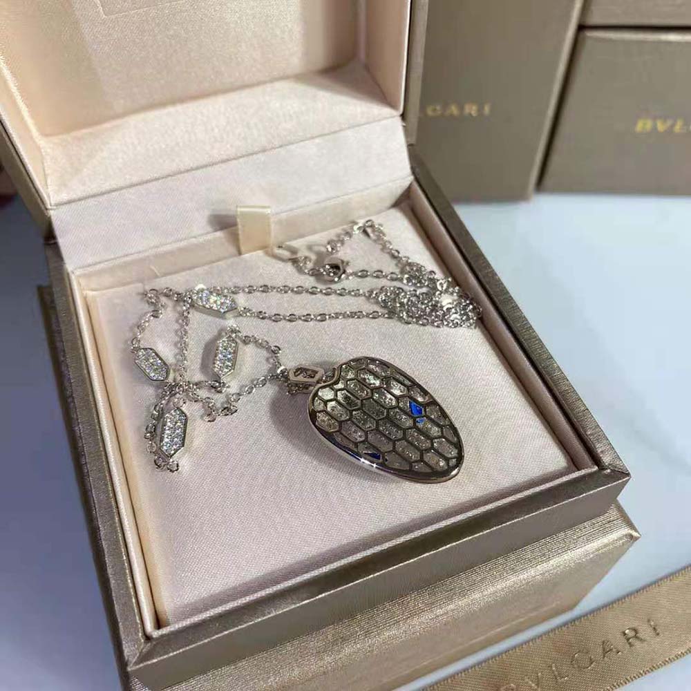 Bvlgari Women Serpenti Necklace in 18 KT White Gold