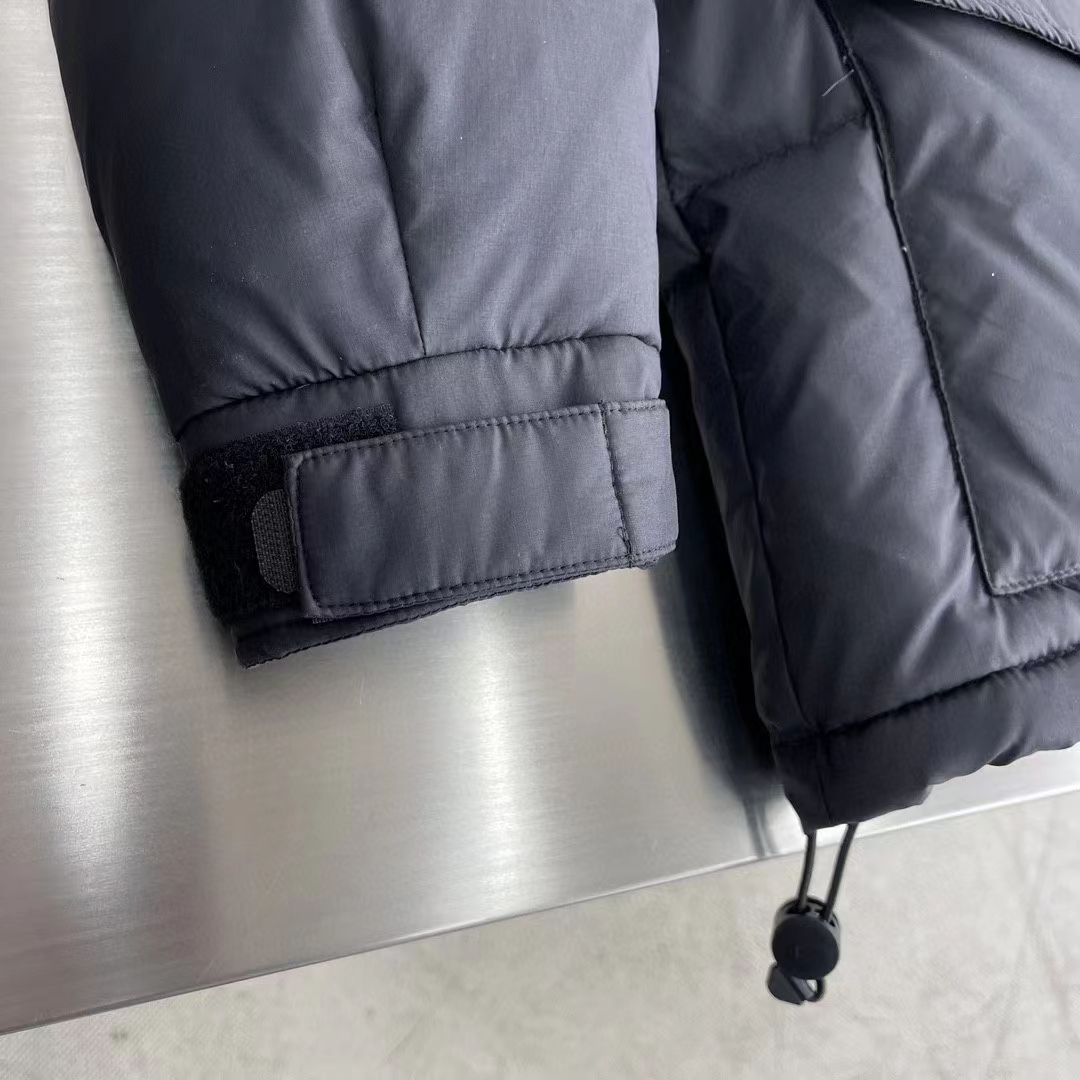 Gucci Women Nylon Down Jacket GG Iserts Black Canvas High Neck Velcro Cuffs Zip Closure