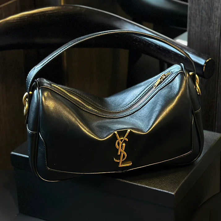 New versatile handbag 1024101205