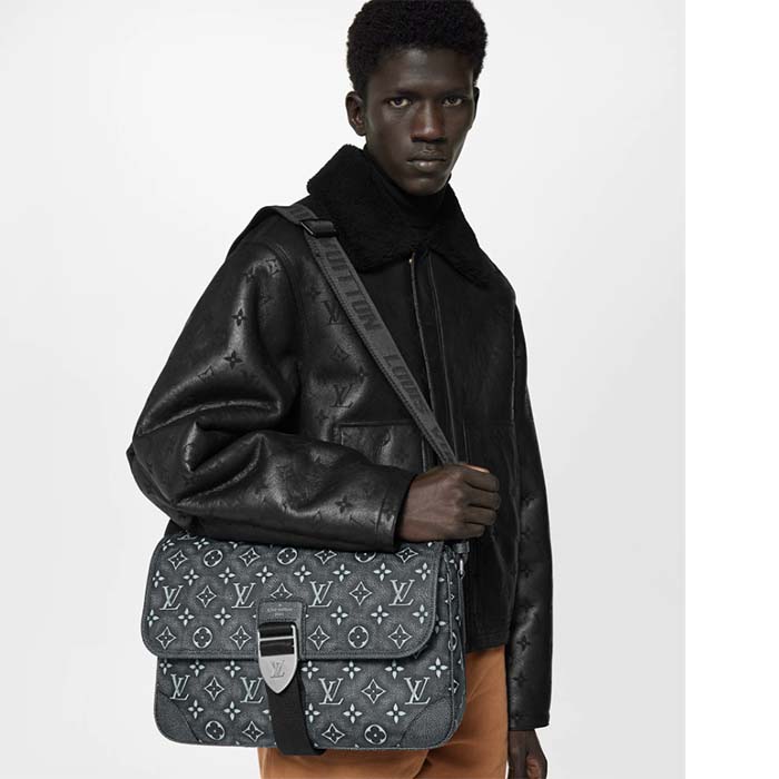 Louis Vuitton LV Unisex Archy Messenger MM Bag Black Charcoal Cowhide Leather