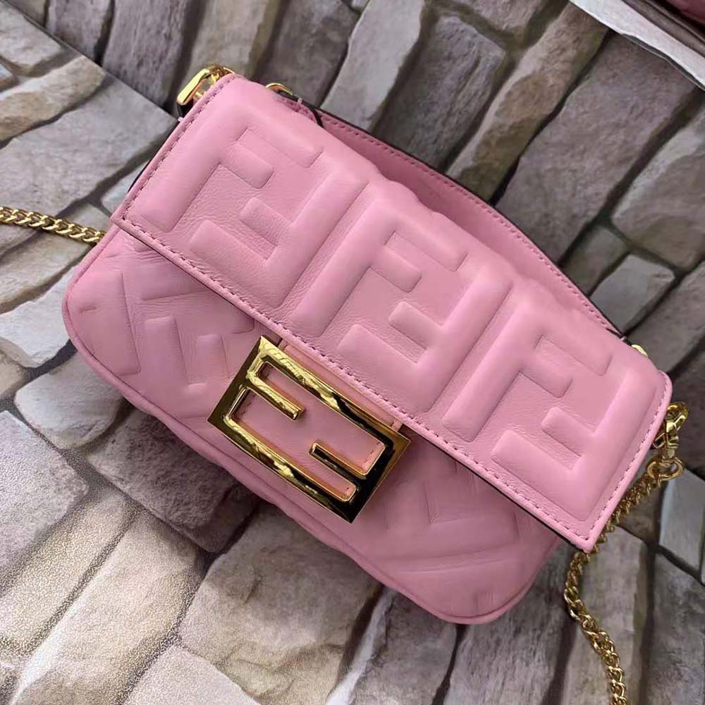 Fendi Women Baguette Soft Nappa Leather Bag-Pink