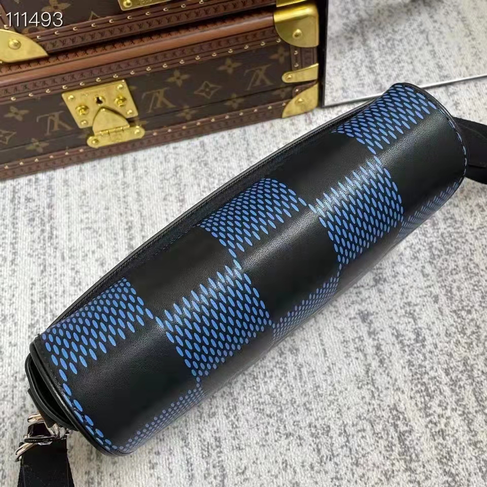 Louis Vuitton LV Unisex Studio Messenger Blue 3D Damier Infini Cowhide Leather