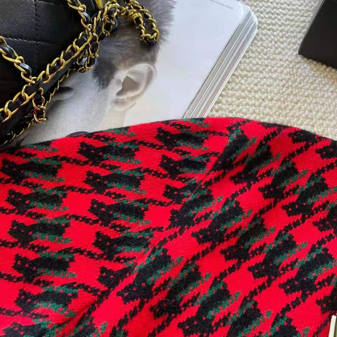 Gucci Women Houndstooth Wool Cropped Sweater Crew Neck Cropped Shape Red and Black