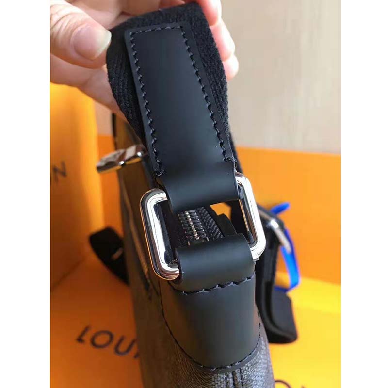 Louis Vuitton LV Men Mick PM Bag in Damier Graphite Canvas-Grey