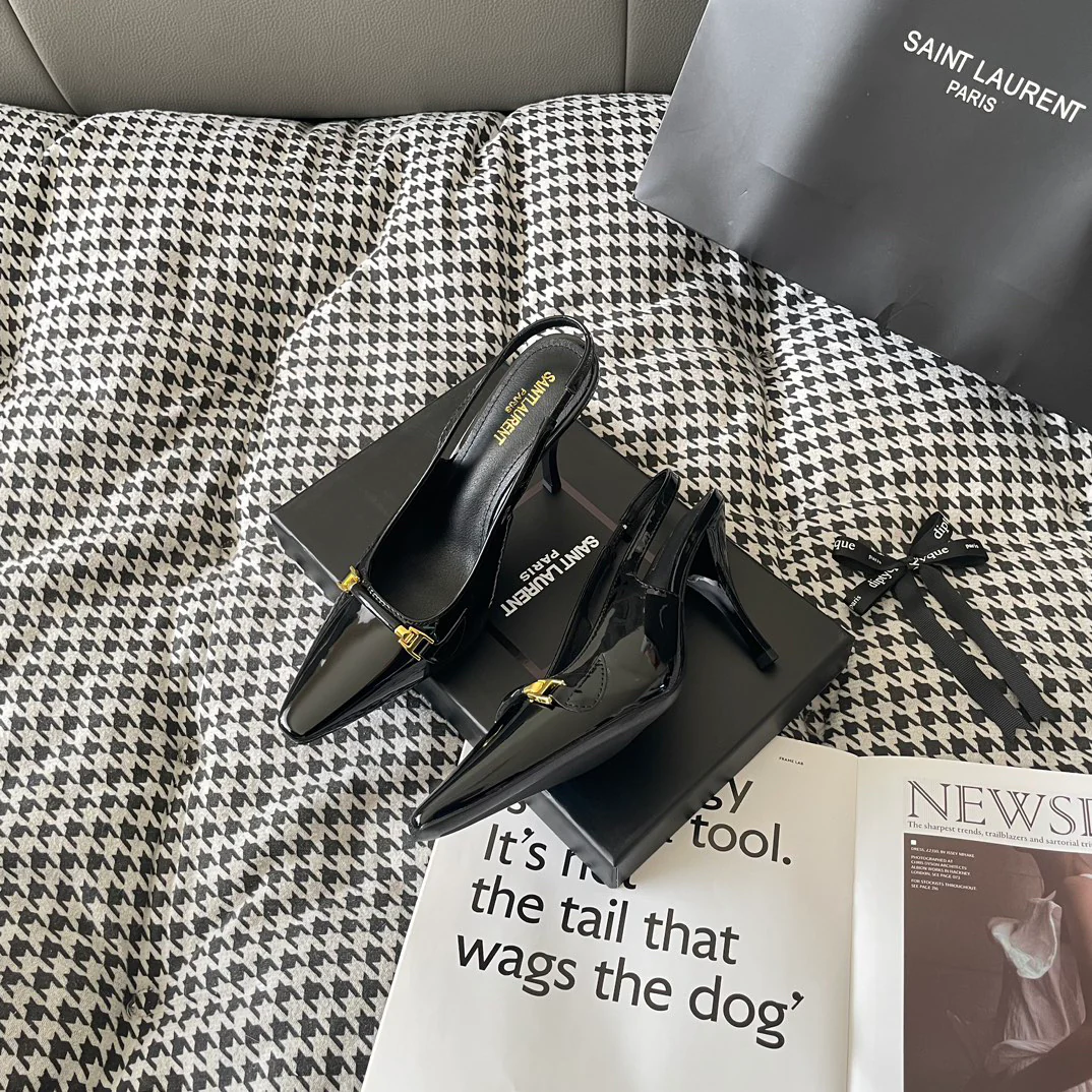 Top Luxury Fashion New Sandals 1025032424