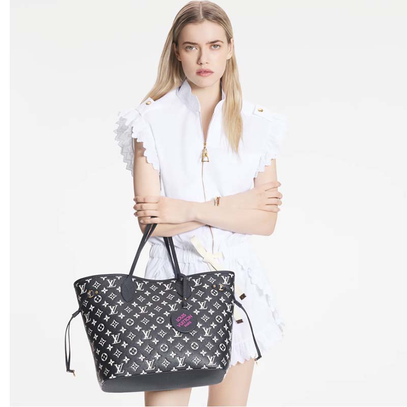 Louis Vuitton Women LV Neverfull MM Carryall Tote Bag Black Printed Embossed Grained Cowhide