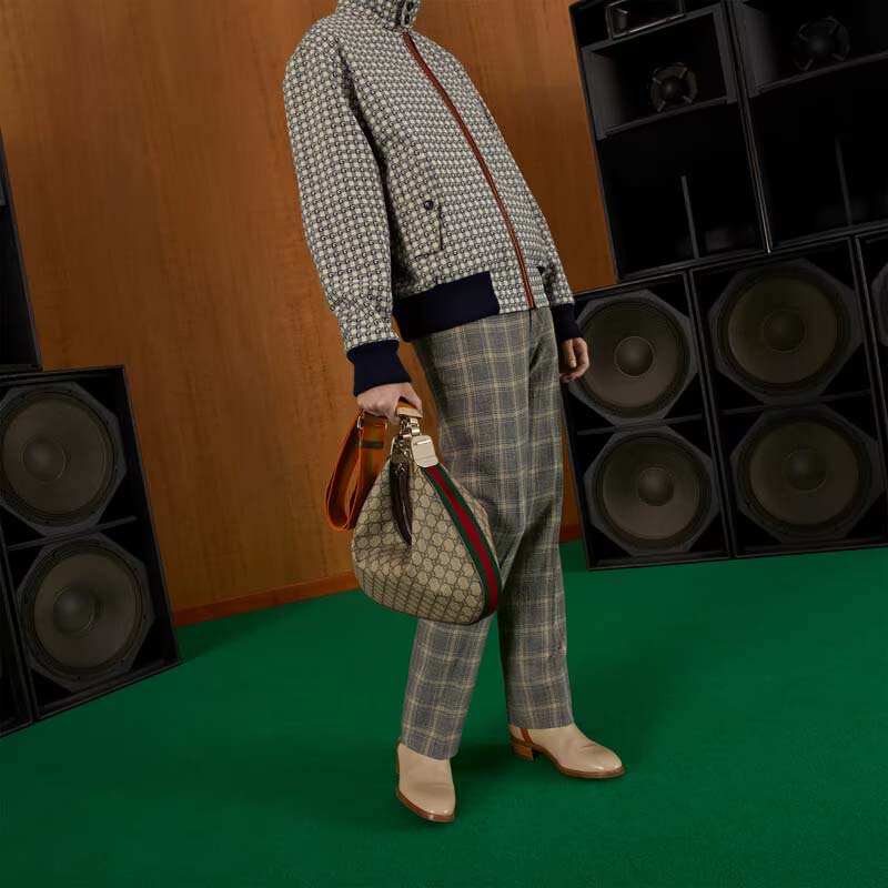 Gucci Women GG Attache Large Shoulder Bag Beige Ebony GG Supreme Canvas