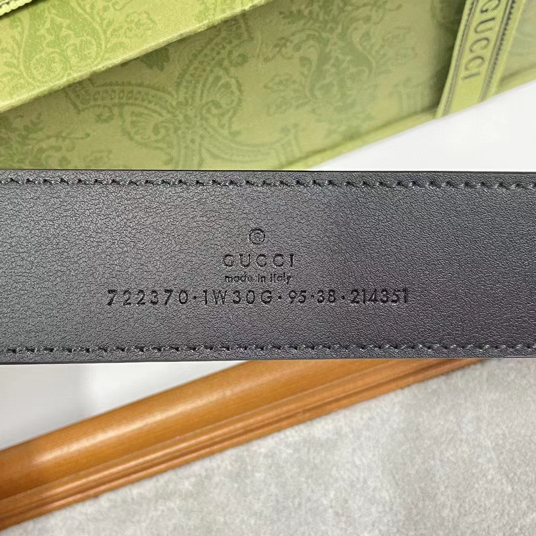 Gucci Unisex Belt Rectangular Buckle Black GG Supreme Canvas 3.6 CM Width