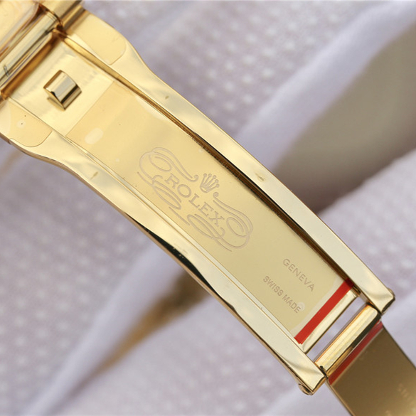 Rolex GMT-Master II Gold 40mm