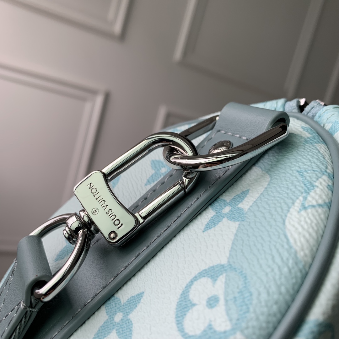 Louis Vuitton LV Unisex Keepall Bandoulière 25 Crystal Blue Monogram Aquagarden Coated Canvas