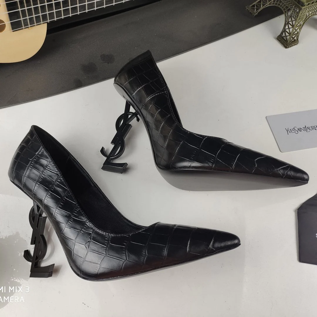 New Fashion Versatile High Heels 1024011513