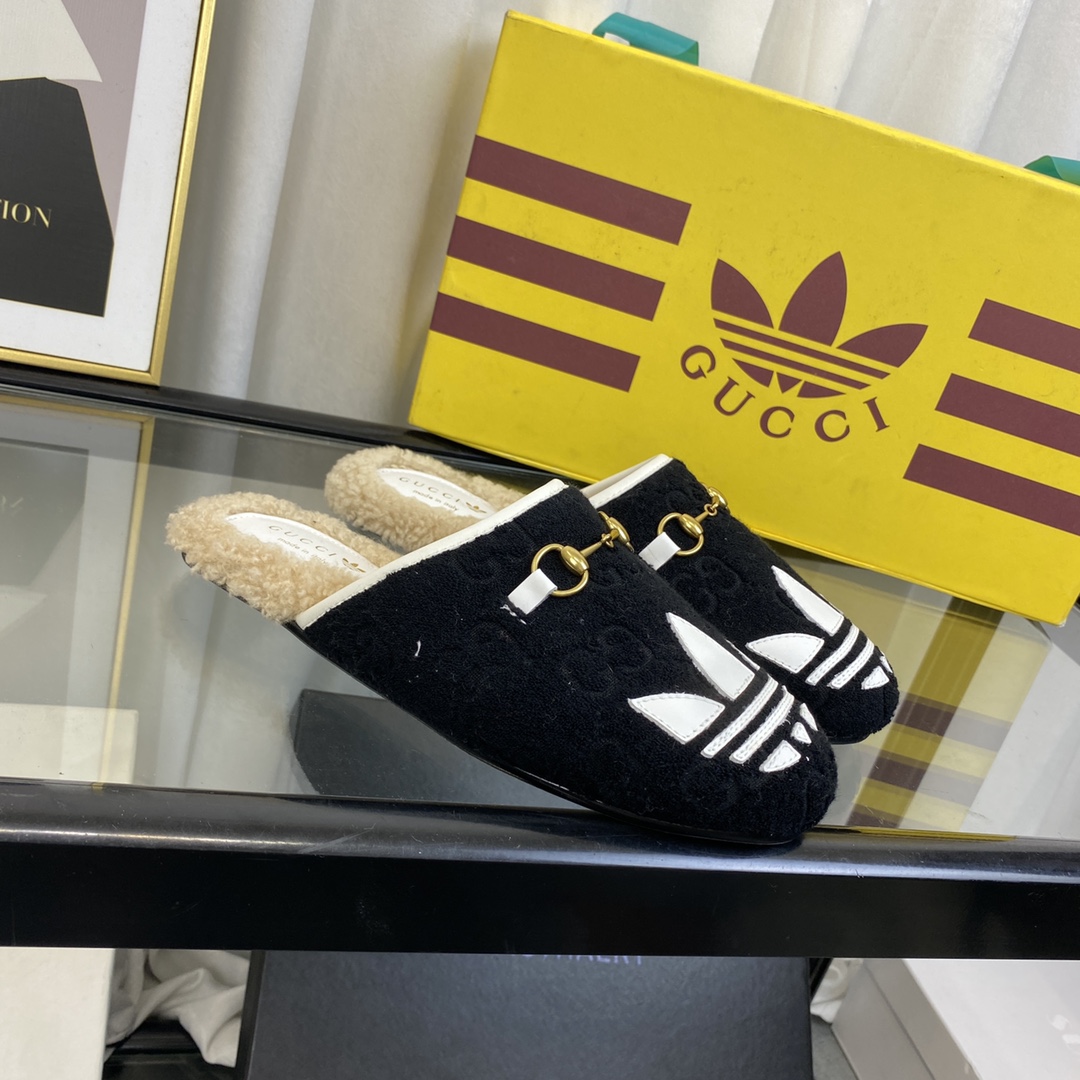 Gucci Women GG Adidas x Gucci Women’s Trefoil Slipper Black Suede Flat