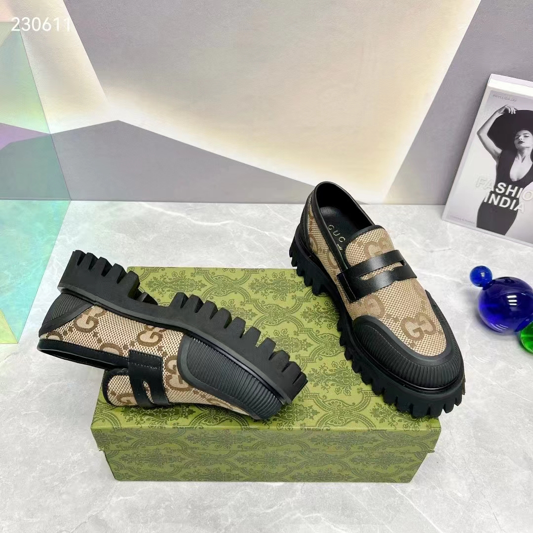 Gucci GG Unisex Maxi GG Loafer Camel Ebony Canvas Rubber EVA Sole Low-Heel
