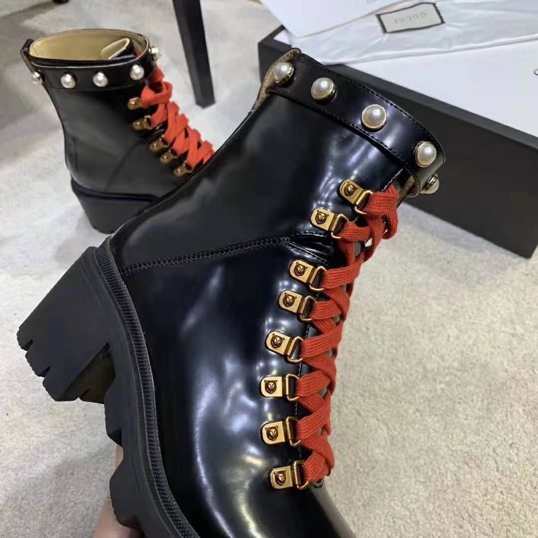 Gucci Women Leather Ankle Boot with Red Laces in Black Shiny Leather