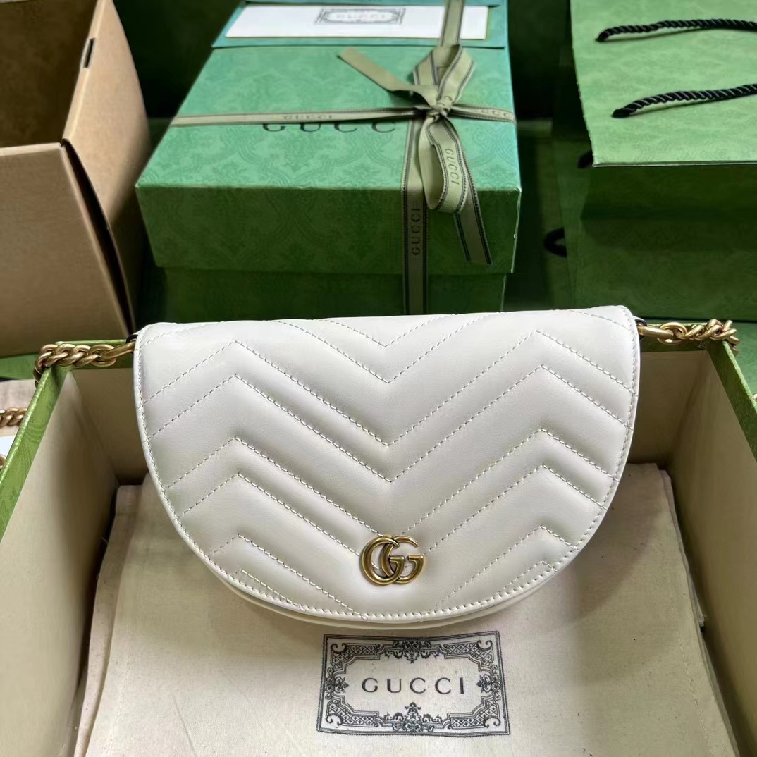 Gucci Women GG Marmont Matelassé Chain Mini Bag White Chevron Leather Double G