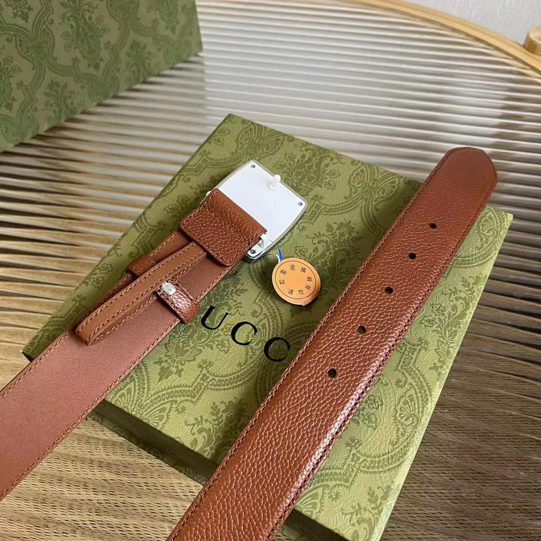 Gucci Unisex GG Belt Gucci Plaque Buckle Brown Leather Palladium-Toned Hardware