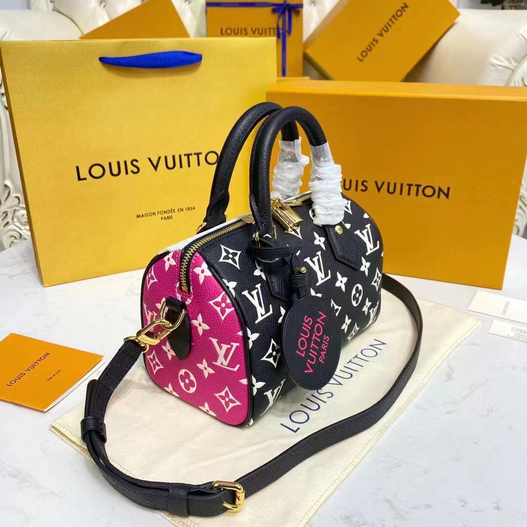 Louis Vuitton Women Speedy Bandouliere 20 Bag Black Printed Embossed Grained Cowhide