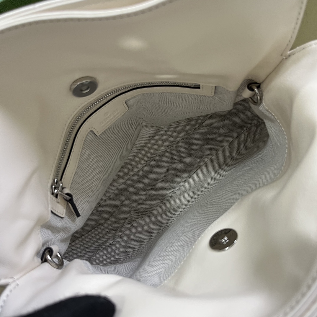 Gucci Women GG Blondie Small Tote Bag White Leather Round Interlocking G