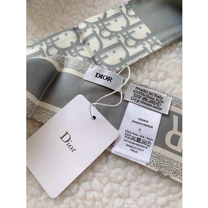 Dior Women CD Dior Oblique Mitzah Scarf Gray Silk Twill