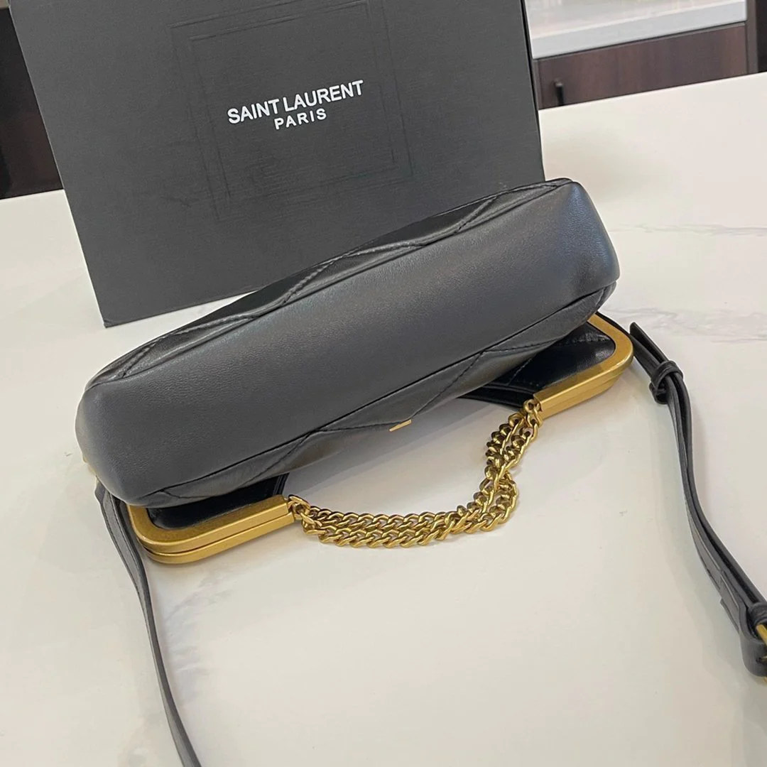 High quality fashionable and versatile armpit bag 1024021805