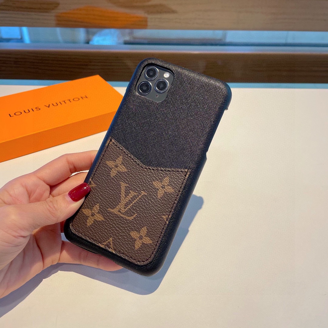 Louis Vuitton LV Unisex Apple IPhone Bumper Pallas Brown Monogram Canvas Black Calf Leather