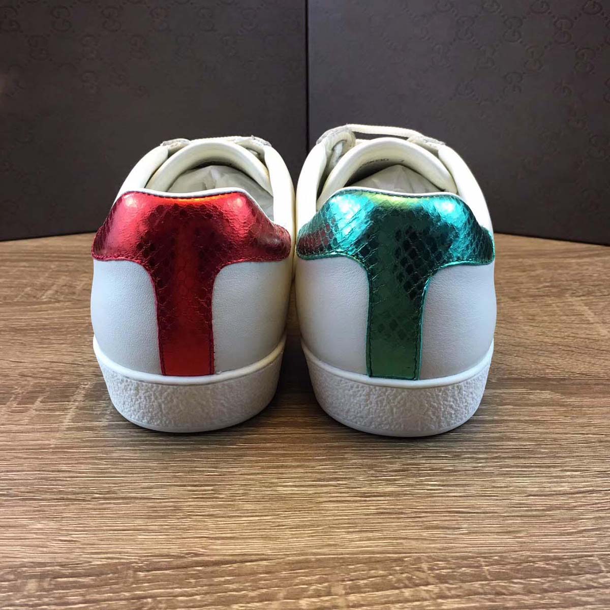 Gucci Men Ace Embroidered Sneaker Shoes with Tiger Web-White