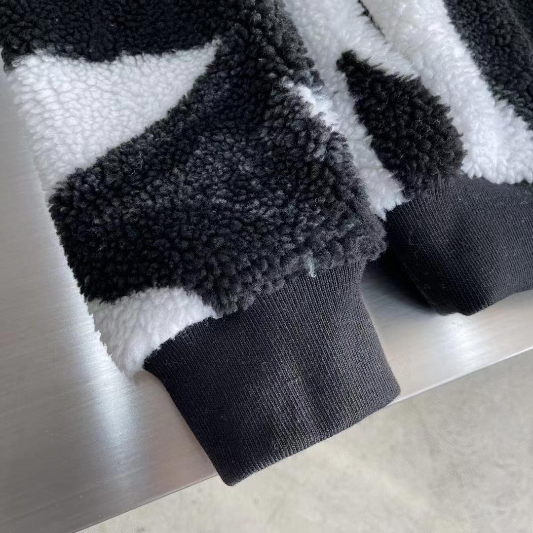 Louis Vuitton Women LV SKI Technical Fleece Jacket Regular Fit LV Ice Jacquard Fully Lined Multicolor