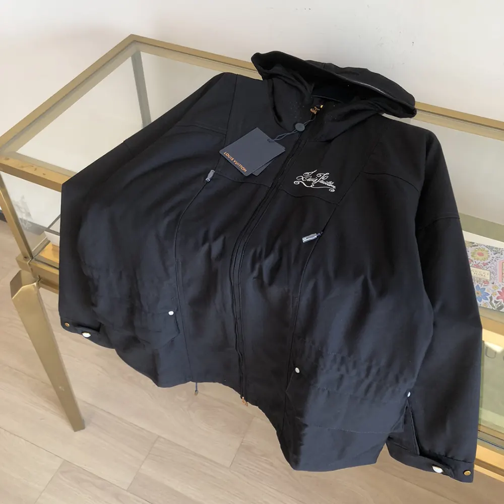 Louis Vuitton Women Technical Wool Parka 1AFRJ8