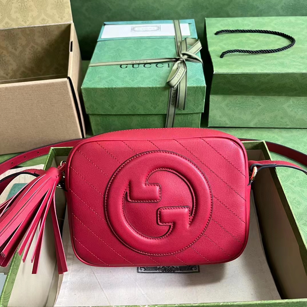 Gucci Women GG Blondie Small Shoulder Bag Red Leather Round Interlocking G