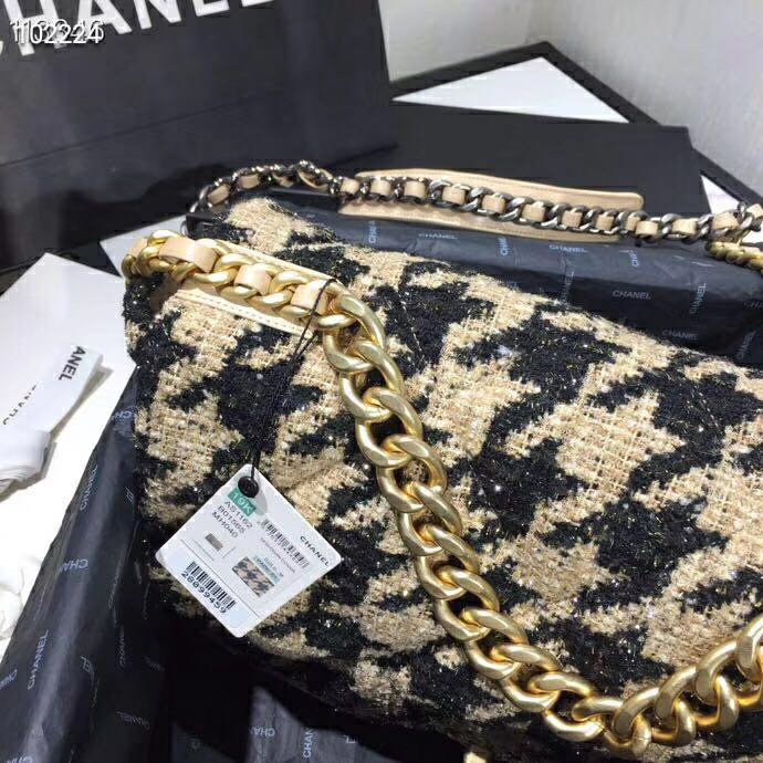 Chanel Women 19 Maxi Flap Bag-Black and Sandy