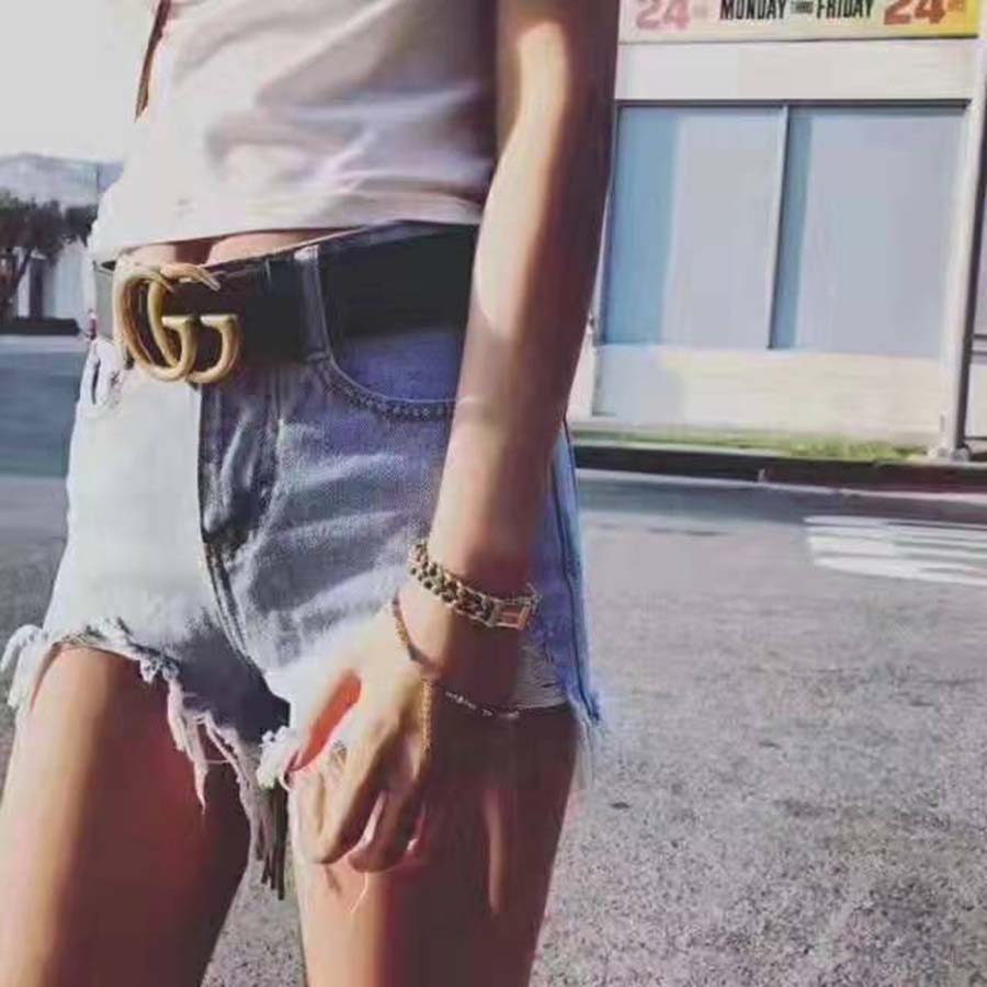 Gucci Unisex Wide Leather Belt with Double G-Black