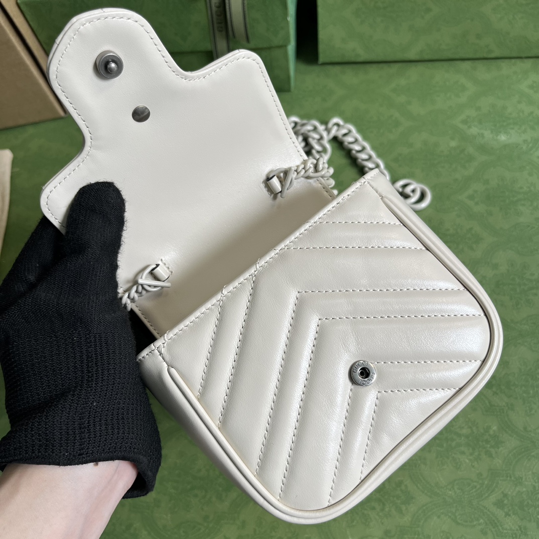 Gucci Women GG Marmont Belt Bag White Chevron Matelassé Leather