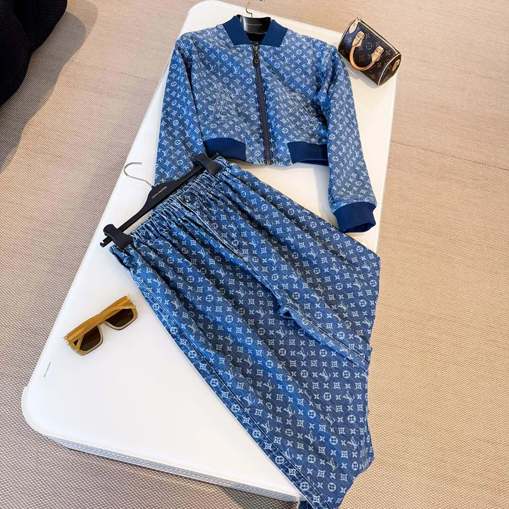 Louis Vuitton Women Cropped Monogram Denim Bomber Jacket 1AI176