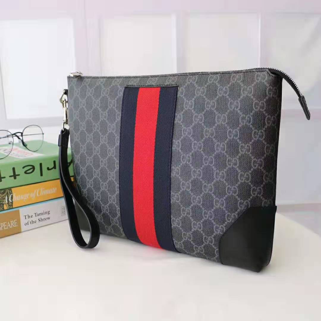 Gucci GG Men GG Black Messenger in Black/Grey GG Supreme Canvas