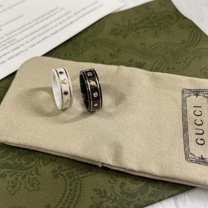 Gucci Unisex Icon Ring Yellow Gold Interlocking G 18k Yellow Gold White Zirconia