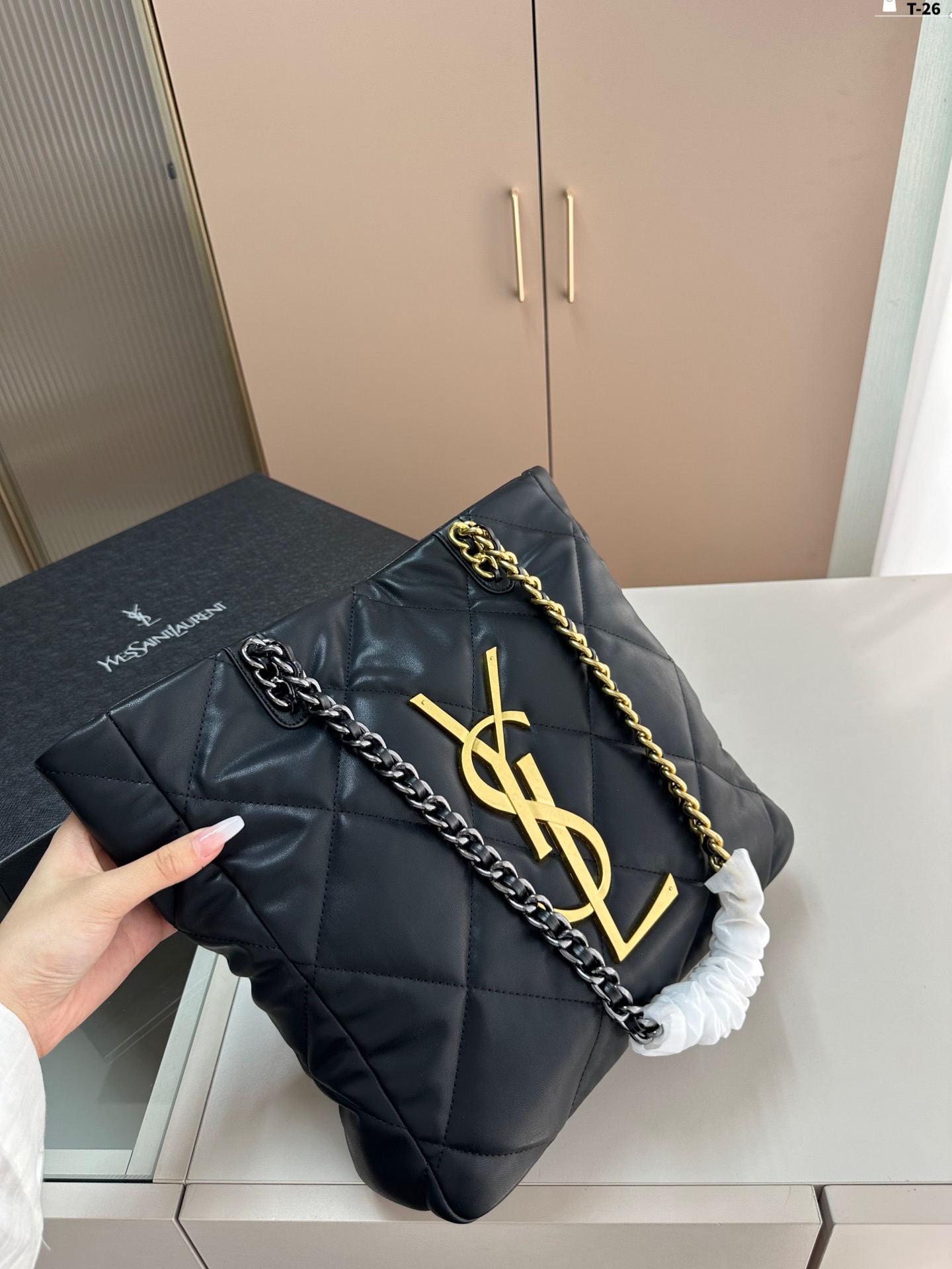 New fashionable and versatile two-color chain tote bag  T0724060503