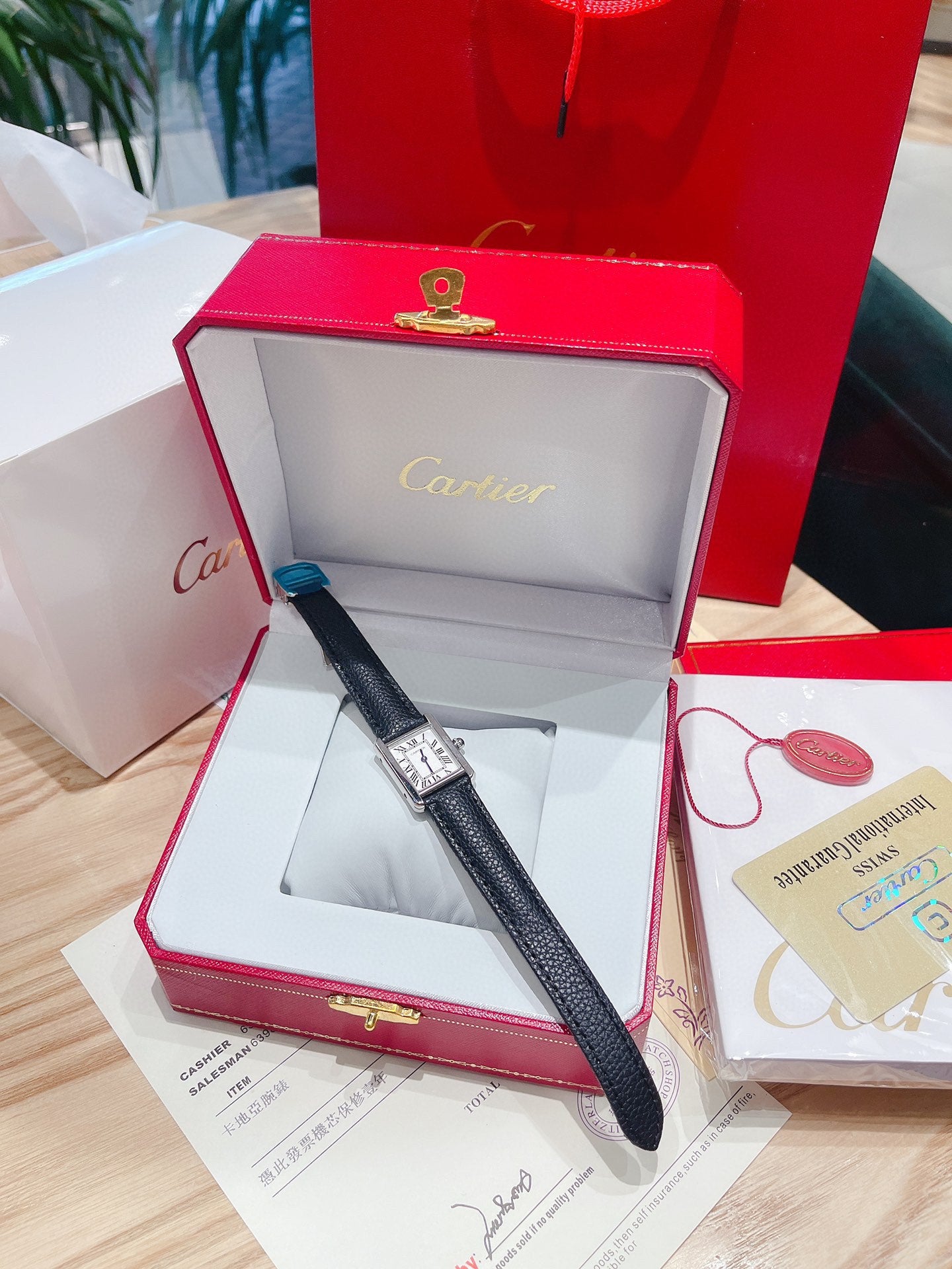 CARTIER Cartier Tank Watch Black Belt Series