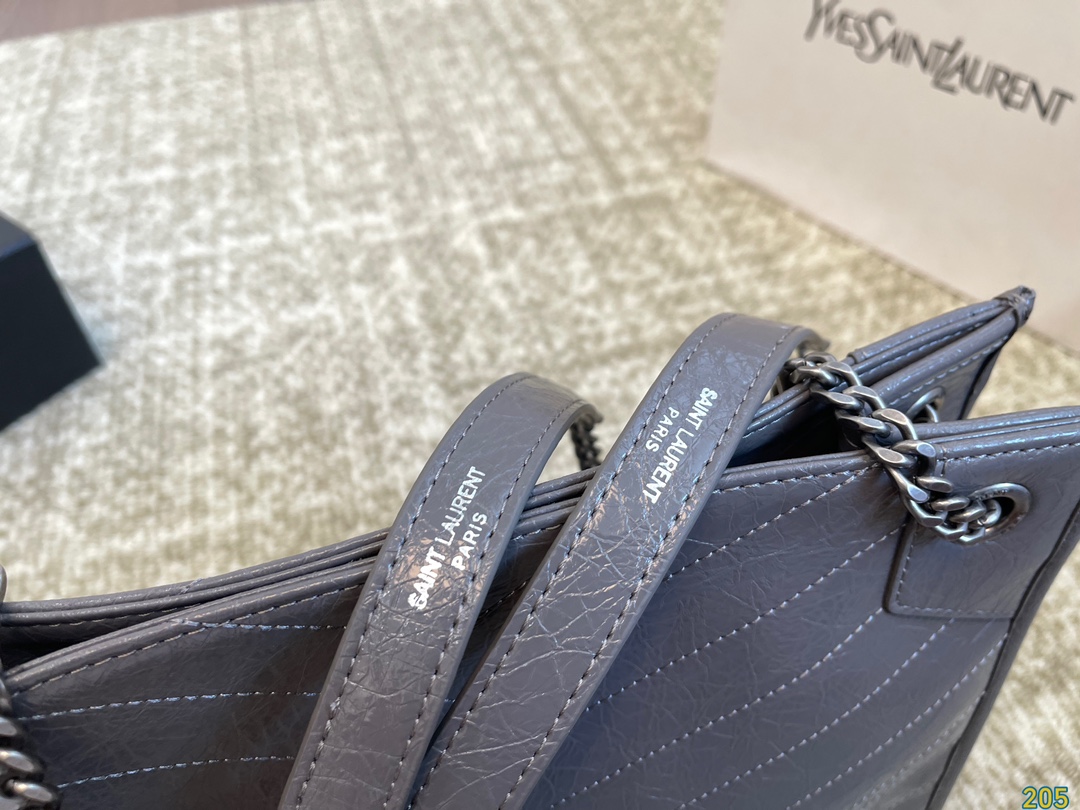 Versatile fashion tote bag 18241105