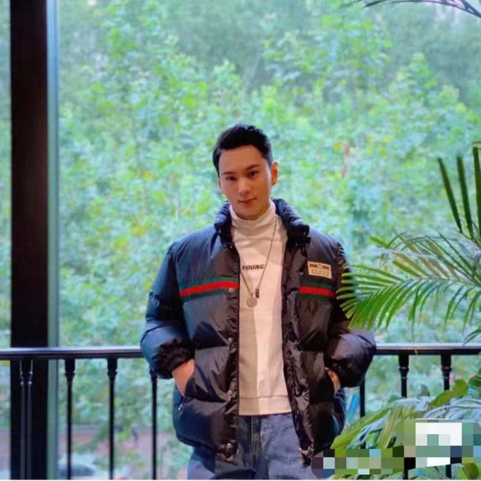 Gucci Men GG Water Repellant Down Jacket Black Water Nylon Satin Zip Front Zip Pockets