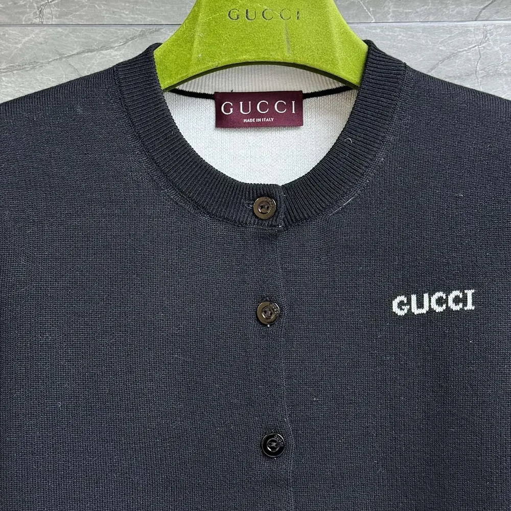 Gucci Women Wool Jacquard Cardigan with Intarsia 789673 XKD3P 1289