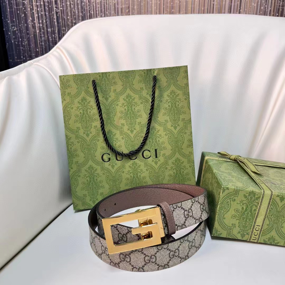 Gucci Unisex Reversible Belt Square G Buckle Beige Ebony GG Supreme Canvas Reverses Brown