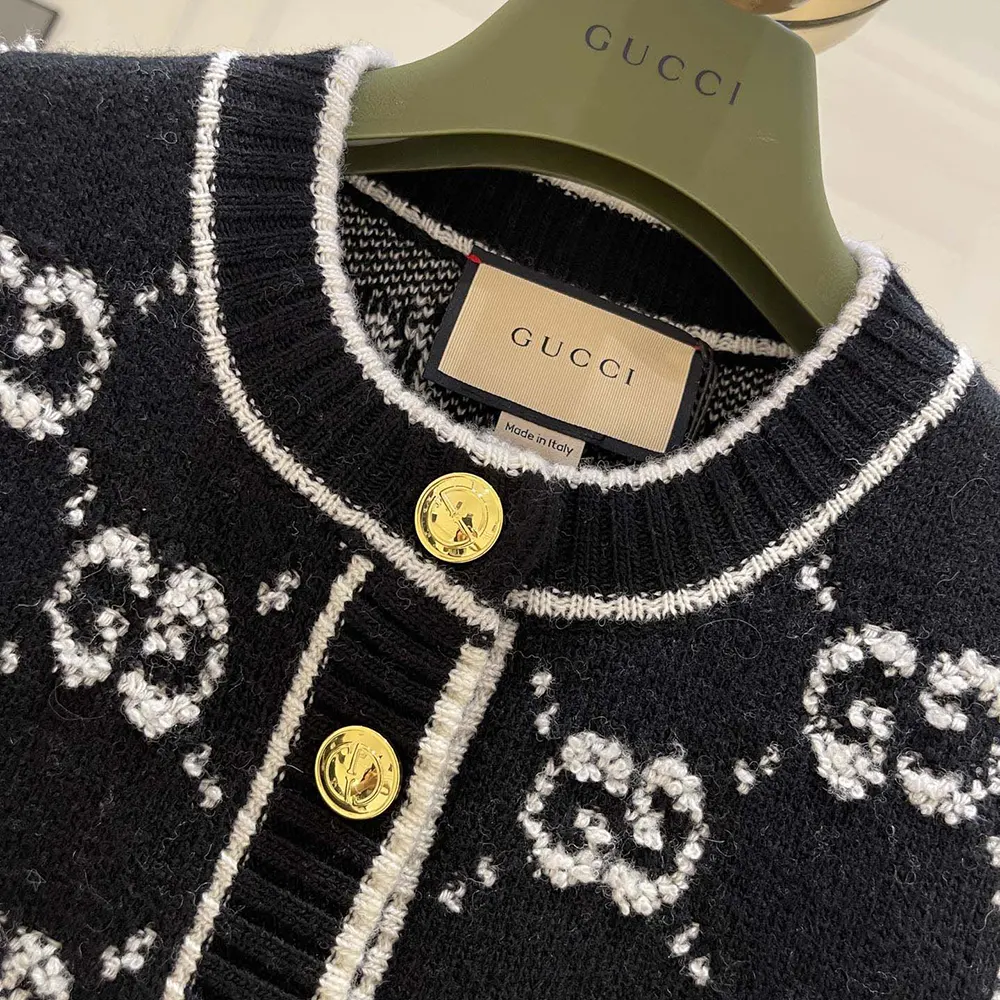 Gucci Women GG Wool Boucle Jacquard Cardigan 713300XKCNA1289