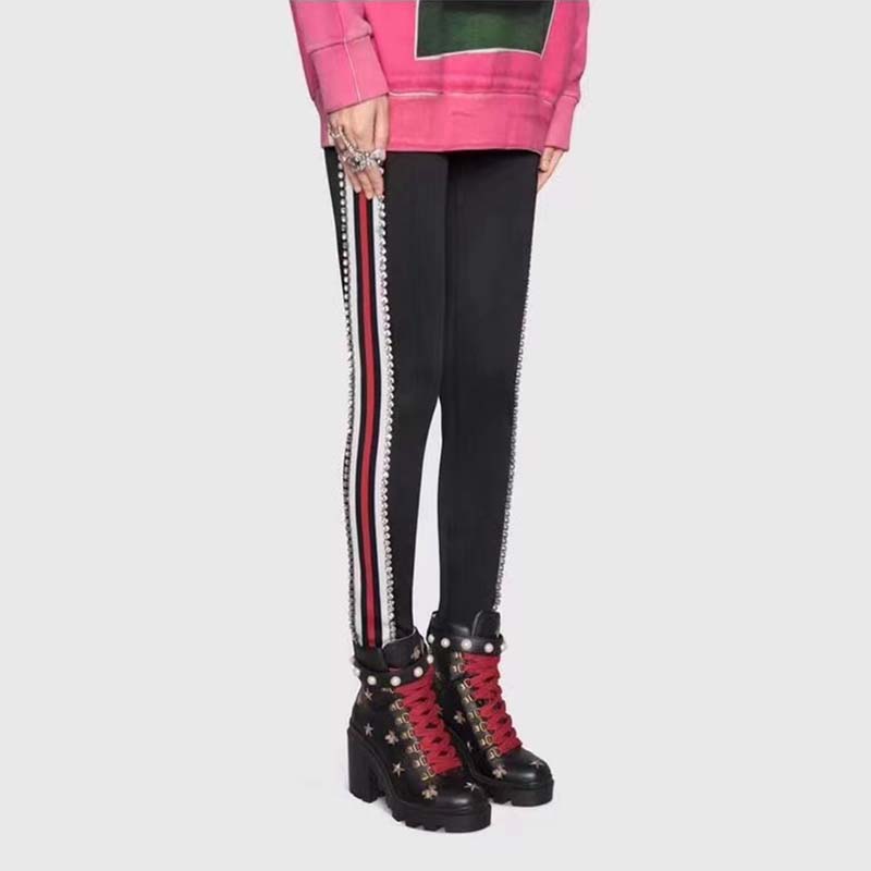 Gucci Women Gucci Leather Embroidered Ankle Boot in Black Leather 8.9 cm-Red