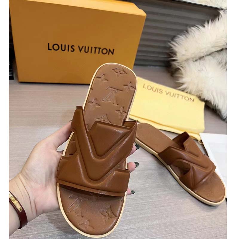 Louis Vuitton LV Unisex Oasis Mule Moka Brown Grained Calf Leather Rubber Signature
